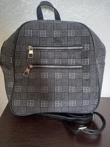 Qara-ağ xallı-karesli naxışlı şəhər üslubunda qadın çantası/backpack