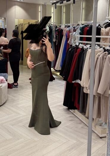 Dəstlər, kostyumlar: Ziyafət donu, Maksi, M — 3