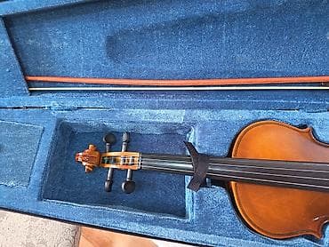 Kitablar və jurnallar: 4/4 skripka tezedir — 2