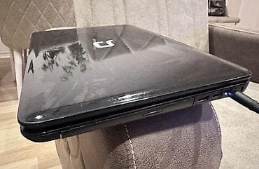 diz usdu komputer: HP Compaq Batareykasi yoxdur, şarj adaptoru ilə işləyir. Saz — 3