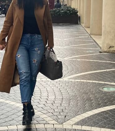 qadın üçün toxunma kardiqanlar: Qadınlar üçün qış palto-su - Rəng: karamel/qəhvəyi - Uzunluq: dizdən — 2