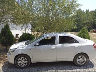 islenmis kvadrasikl: Chevrolet Cobalt: 1.5 l | 2024 il Sedan — 2