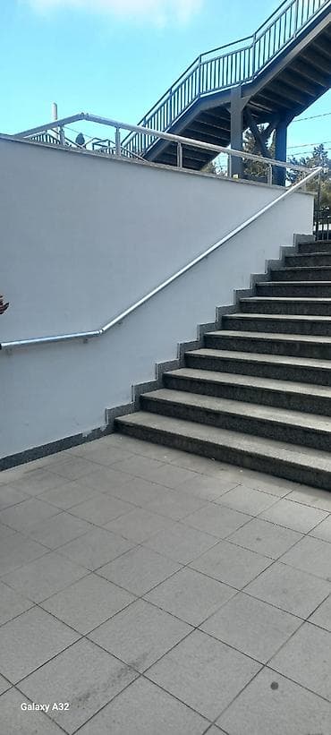 piy: Məhsul: Paslanmayan poladdan pilləkan tutacaqları (reluslar) Təsvir — 1