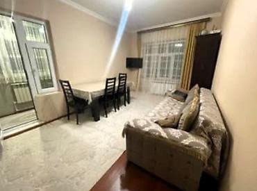 Mənzillər: Bakı, 8-ci kilometr, 2 otaqlı, Köhnə tikili, m. Xalqlar Dostluğu, 65 kv. m — 1
