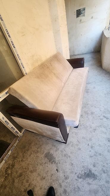 Divan, İşlənmiş, Çatdırılma yoxdur — 2