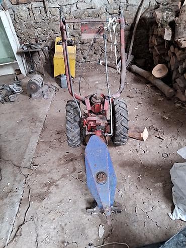 Salam. Çexski mf kasilka satilir. Vəziyyeti normaldi. Su matoru ilə