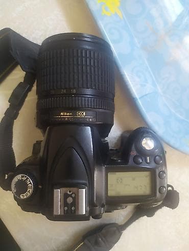 d90: Nikon D90 DSLR fotoaparat + AF‑S DX NIKKOR 18‑105mm VR obyektiv — 5