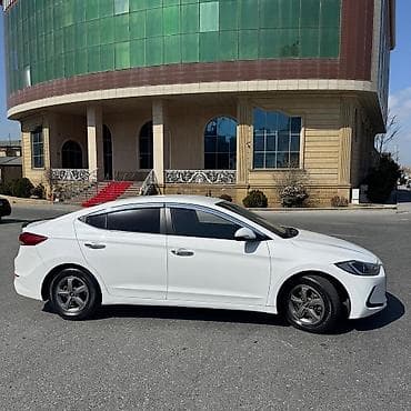 dizel yeşqa: Hyundai Avante: 1.6 l | 2016 il Sedan — 4