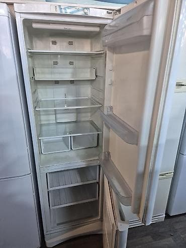 2 qapılı Indesit Soyuducu Satılır, rəng - Ağ