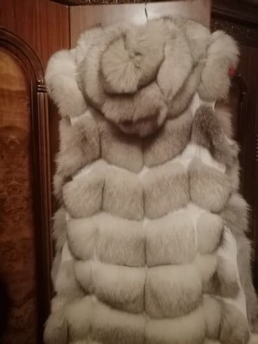 barter geyim: Tebii pesec kapişonlu. İdeal veziyetdedir. Песец в идеальном состоянии — 4