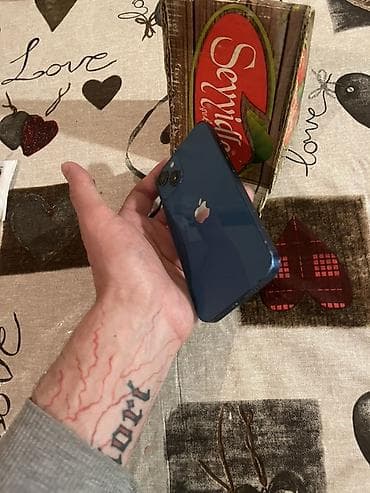 2 ci el telefon satisi: IPhone 13, Mavi, Simsiz şarj — 5