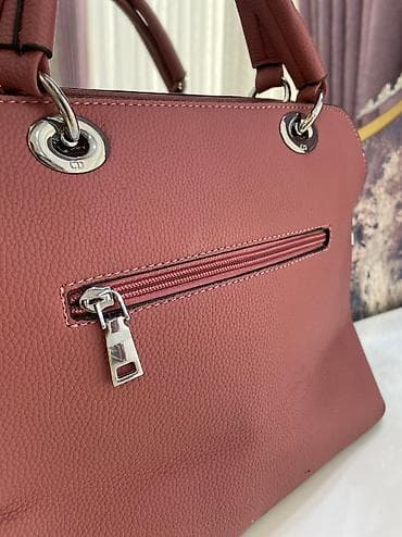 Hec istifade olunmayib, hediyye verilib. Zovqume uygun olmadigindan — 3