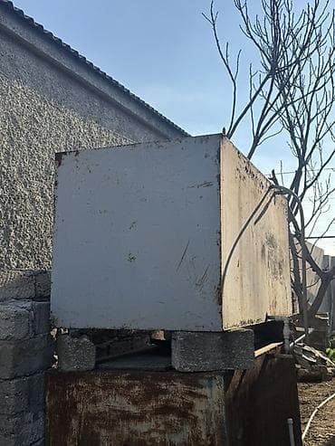 dəmir çənlər: Bak, Metal, 2000 l l, İşlənmiş — 2