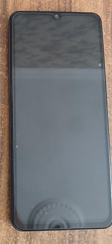 Məhsul: Mavi rəngli Samsung A12 32 gb Xüsusiyyətlər: - Ekran: Tam
