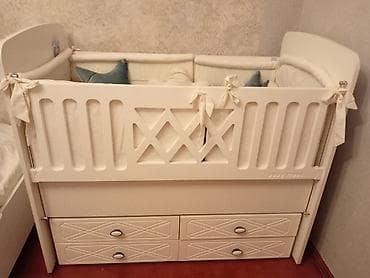 bulud mebel: Oğlan və qız üçün, Dördbucaq, Beşik, Dəst ilə, Matras ilə, Yellənmə mexanizmsiz — 1