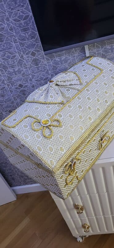 Xonça və nişan dəsti – əl işi, zərif dekorlarla - Böyük xonça qutusu