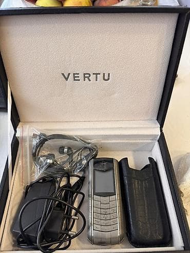 telefonlae: Vertu rəng - Gümüşü, Düyməli — 1