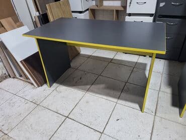 Kompüter masası, Yeni, Açılmayan, Laminat, Dördbucaq masa