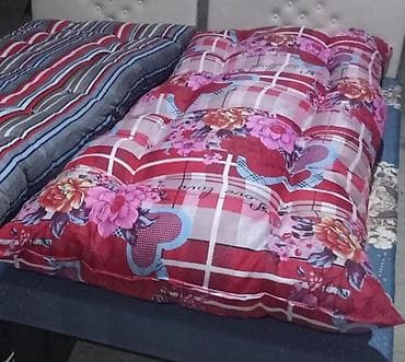 Ковры: Döşək yun bir neferlik 40 manat taxt döşek 80 manat çatdirilma var — 1