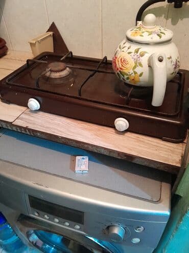 Otaqların satışı: Bayıl 20 ci sahə 1 otaqlı həyət evi paltaryuyan internet var orta — 6