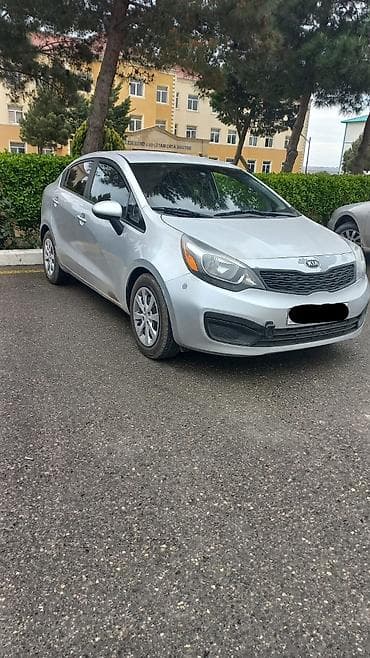kia rio 2014: Kia Rio: 1.6 l | 2014 il Sedan — 1