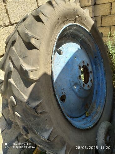 disk teker 4 bolt: İşlənmiş Disk təkər Belarus (MTZ) 130 / 25 / R 13, 8 Boltlu — 1