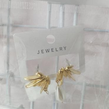 qadın sırğaları kaffı: Qızılı rəngdə sırğalar kolleksiyası - Brend: Xuping və Fashion — 4