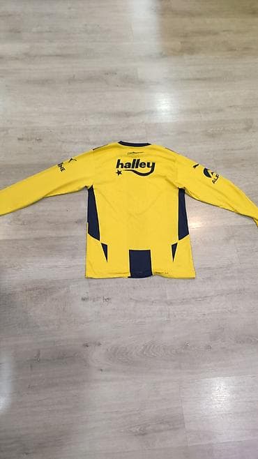 Fenerbahçe futbol forması – uzunqol, Puma istehsalı. Klubun klassik — 2