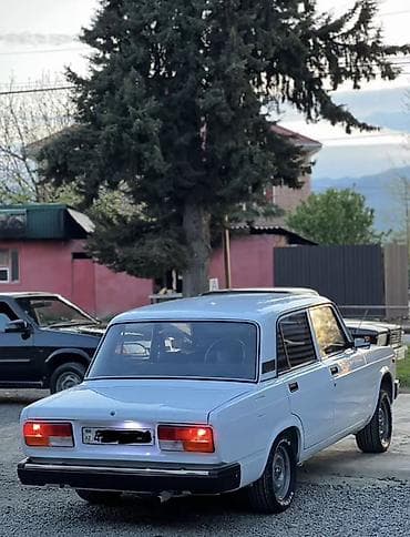 avtomobil aformut qiymeti: VAZ (LADA) 2107: 1.7 l | 2005 il 100000 km Sedan — 2