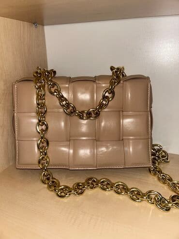 Çiyin çantası, Bottega Veneta, Yeni