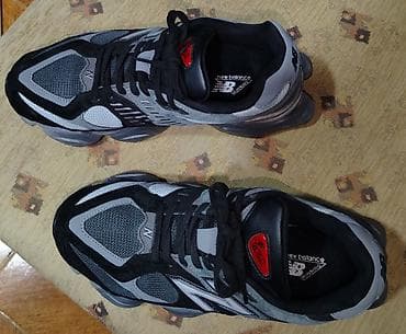 new balance: New Balance idman ayaqqabısı. Qara, boz və ağ rənglərin — 3