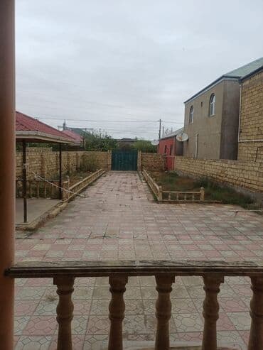 barda: 100 kv. m, 4 otaqlı, Kombi, Qaz, İşıq — 2