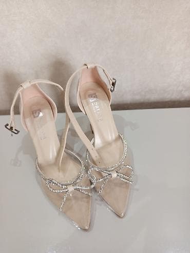 ofisant bey: 35razmer əla vəziyyətdədi 1dəfən geynilib — 2