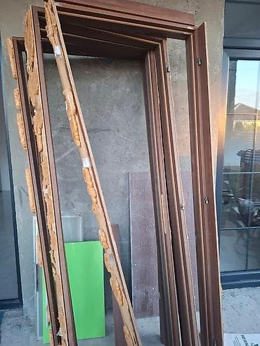 plasmas qutu: Məhəccər şüşəli taxta qapı dəstləri - Material: ağac əsaslı — 2