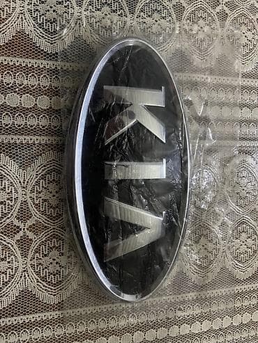 bmw e39 lip: Avtomobil üçün emblemlər dəsti - Şəkillərdə olan 2 ədəd yapışdırılan — 2