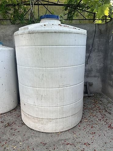 Bak, Plastik, 3000 l l, İşlənmiş, Ünvandan götürmə — 2