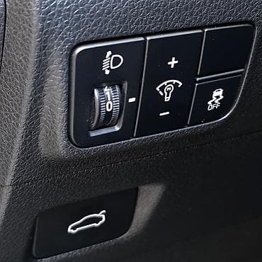 hunday disk teker: Kia K5: 2 l | 2022 il Sedan — 10