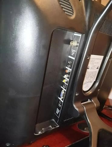 dvd disklər: LCD televizor + DVD/Media pleyer funksiyalı monitor komplekti — 9