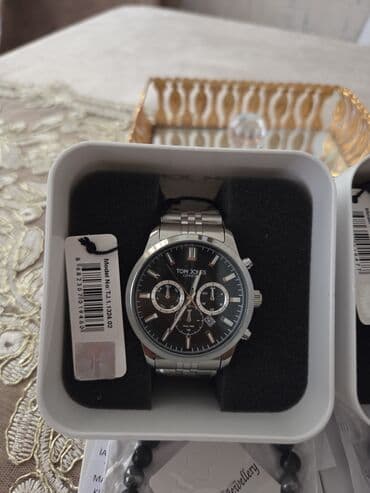 Toy paltarları və aksesuarları: Yeni, Klassik Saat dəsti — 3