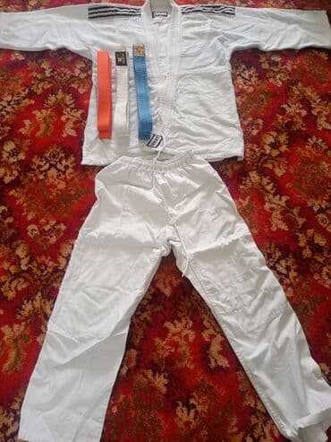 Cüdo kimono dəsti - Marka: Green Hill (etiketlərdə göstərilir) -