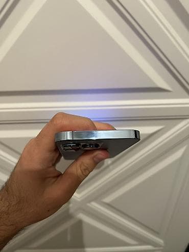 iphone 1: IPhone 13 Pro, Sierra Blue, Simsiz şarj — 5