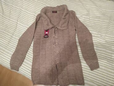 boğazlı qadın sviterləri: Təzədir heç geyinilməyib 42-44 razmerdir — 1