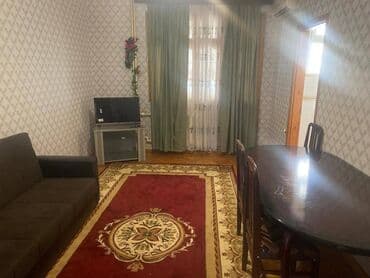 yeni gunəşlidə 1 otaqlı evlər: Nəsimi rayonu 3-cü mikrorayon bazarı ilə üzbəüz Əcəmi metrosuna 7 — 1