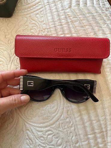 Солнцезащитные очки, Guess — 2