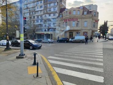 киоск в аренду: Yasamalda yerləşən ümumi sahəsi 70 kv,m olan, təmirli maqaza ofis — 1