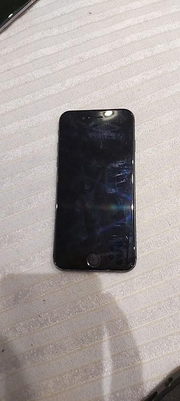 nothing phone 1: IPhone 7, 32 GB, Qara, Barmaq izi — 2