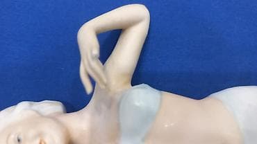 meissen: Porşelen heykəllər kolleksiyası - Böyük kompozisiya: Məzlum ana — 4