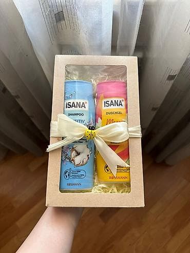 Hediyyelik qutu❤ Qutuya daxildir: dush ucun gel+sac ucun shampun