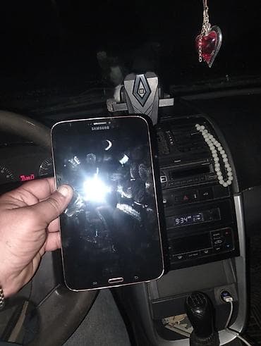 Salam normal vezyetde her şeyi işlek iki nomre arjunal tek usaq üçünde