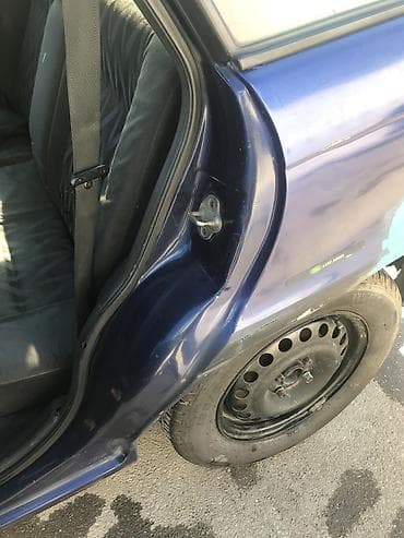 diffuser satisi: Opel Astra F (həçbek) - Kuzov: 5 qapılı həçbek - Rəng: tünd mavi — 5